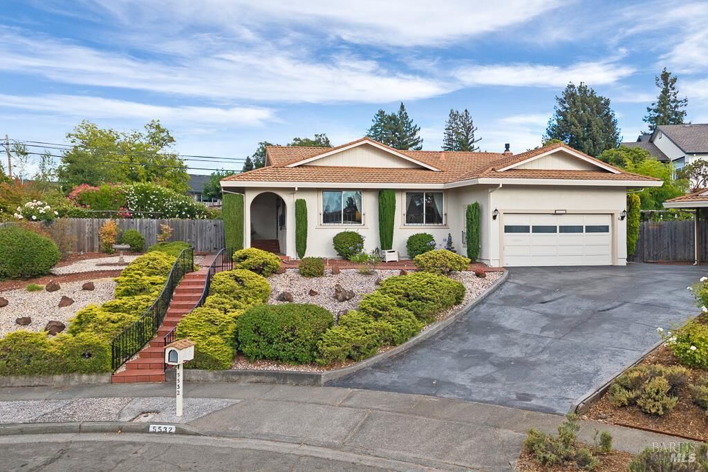 Property Photo: 5532 El Encanto Circle CA 95409