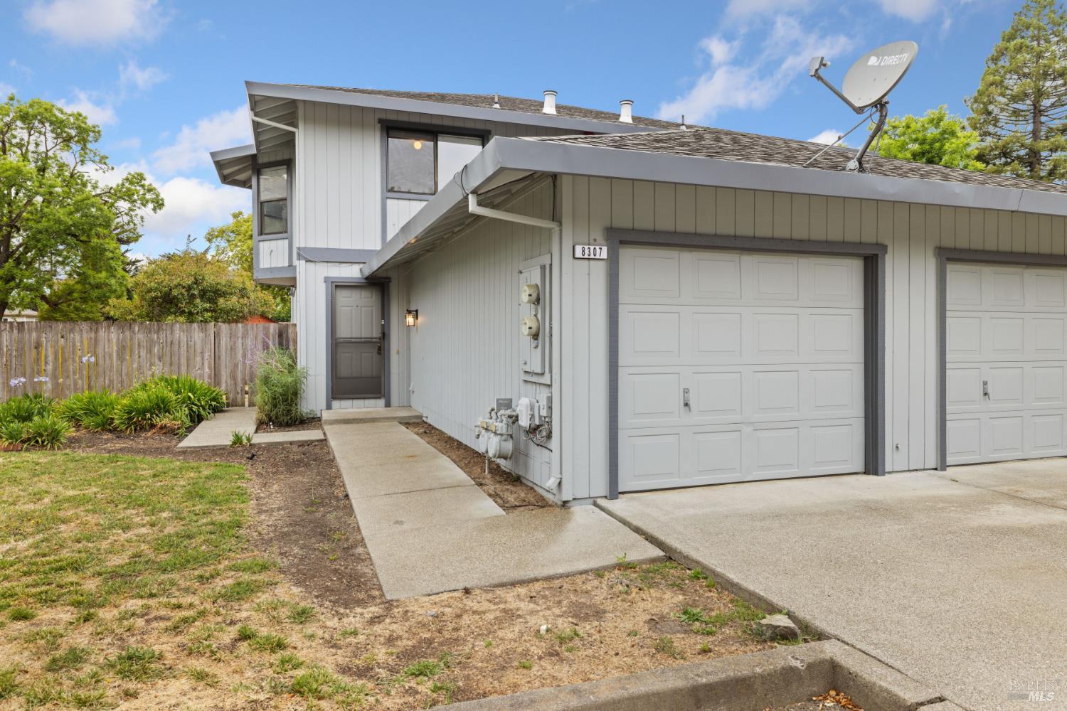 Property Photo: 8307 8308 Lasalle Avenue CA 94931