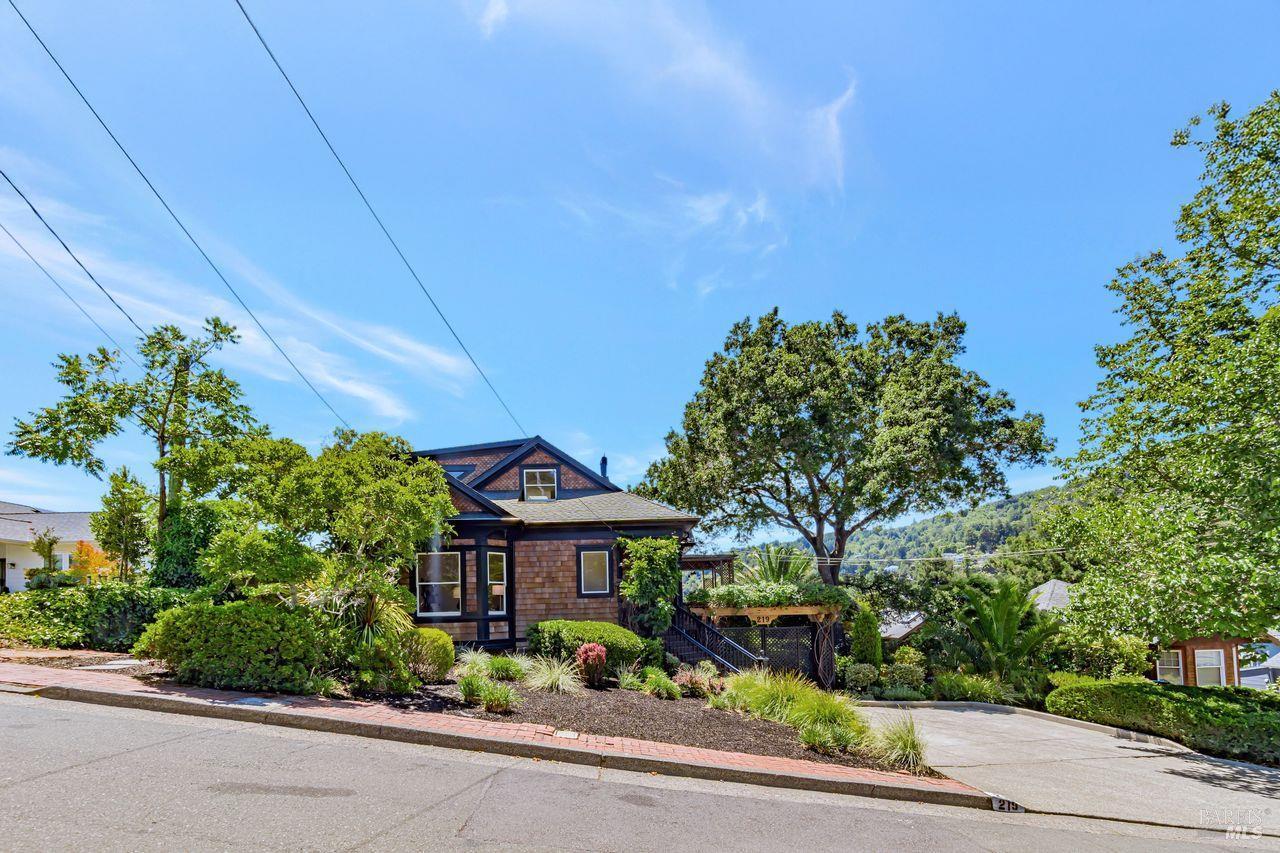 Property Photo: 219 Baltimore Avenue CA 94925
