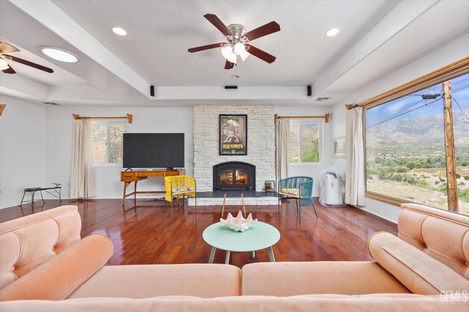 Property Photo: 27 Cannel Creek Road CA 93238