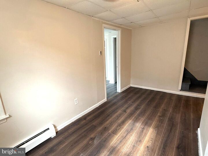 Property Photo:  313 E Pine Street 2nd Floor  NJ 08332 