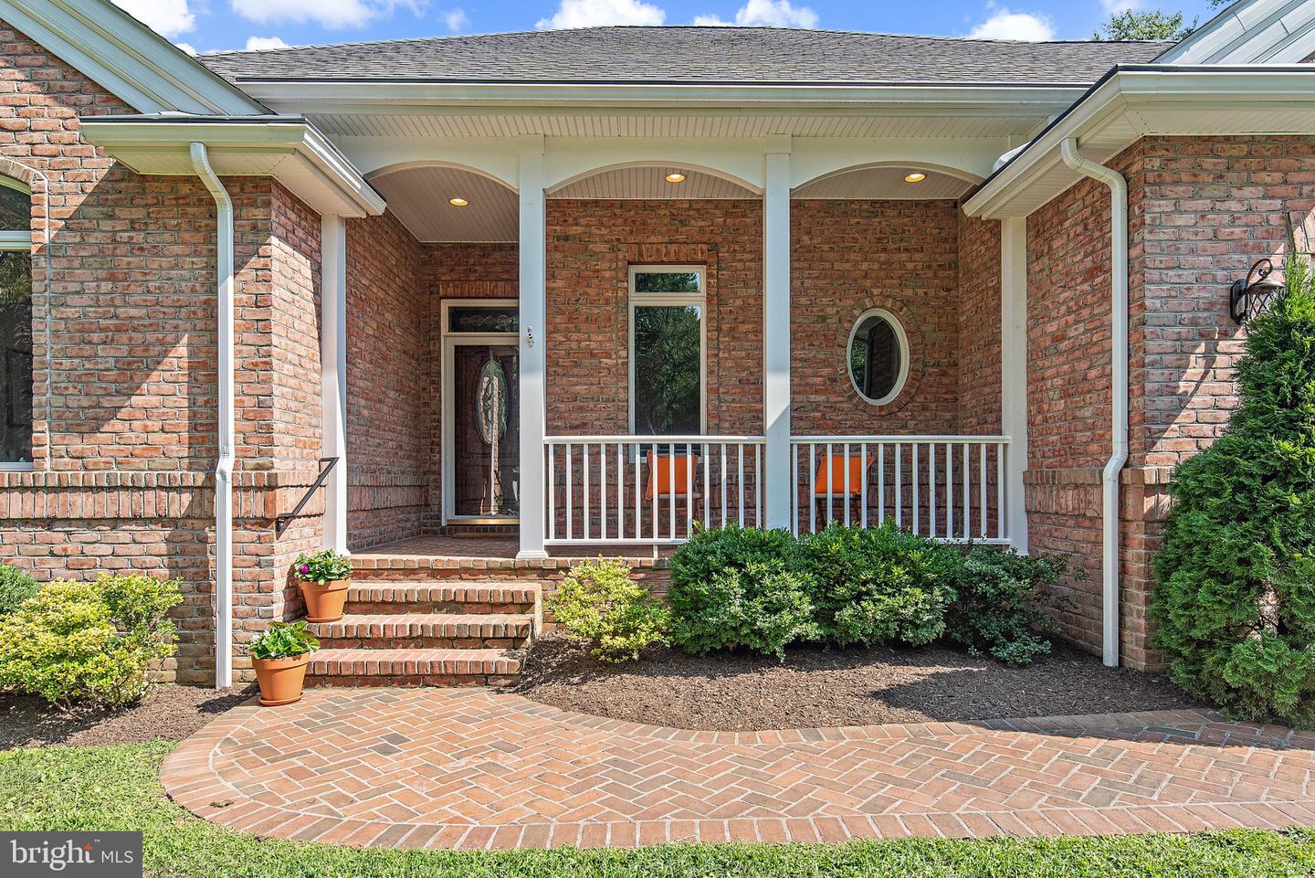 Property Photo: 715 Dogwood Lane MD 21409