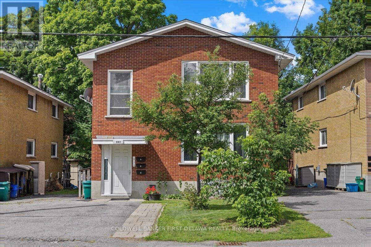 Property Photo: 902 Watson Street ON K2B 6B9