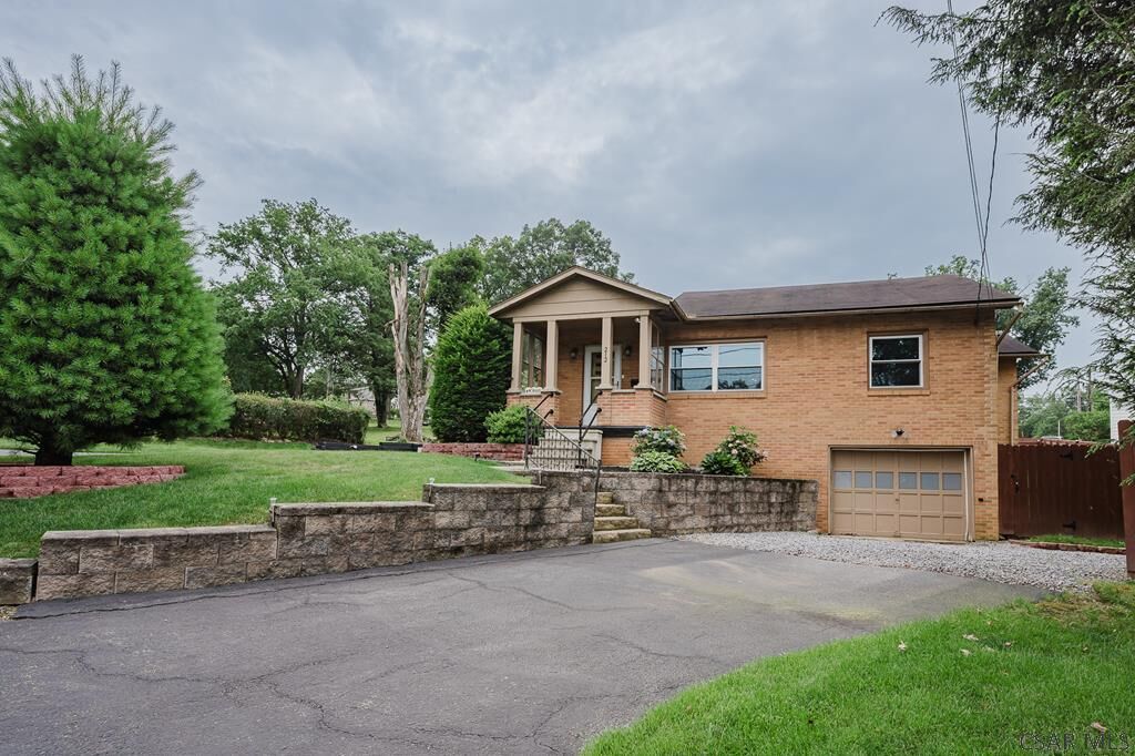 Property Photo: 212 Beechwood Street PA 15904