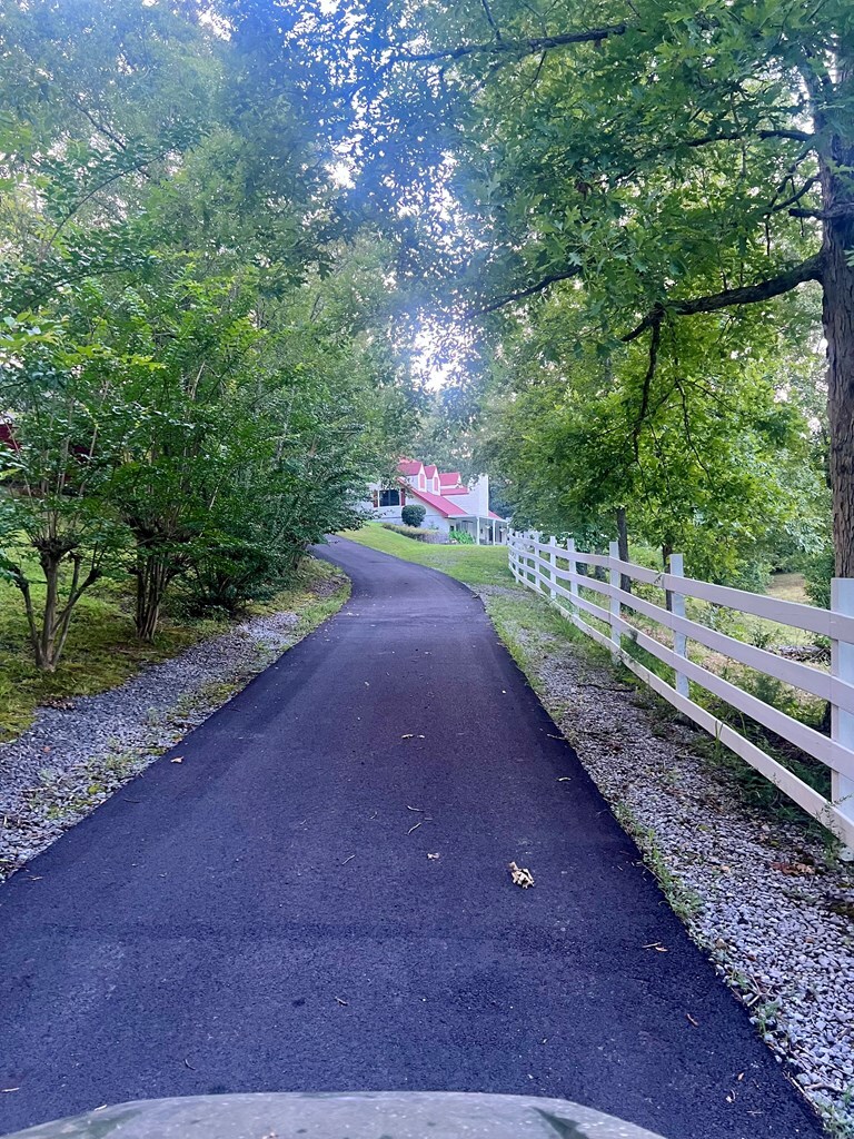 Property Photo: 222 Floodtown Road GA 30705