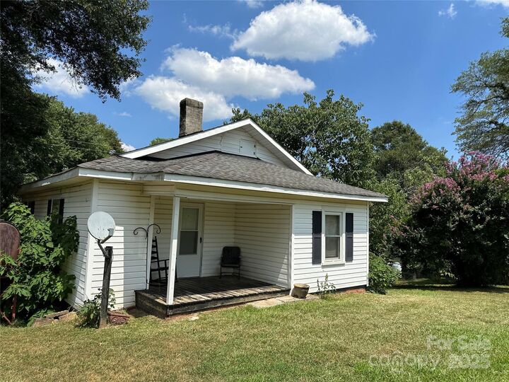 Property Photo: 1791 Old Henrietta Road NC 28043