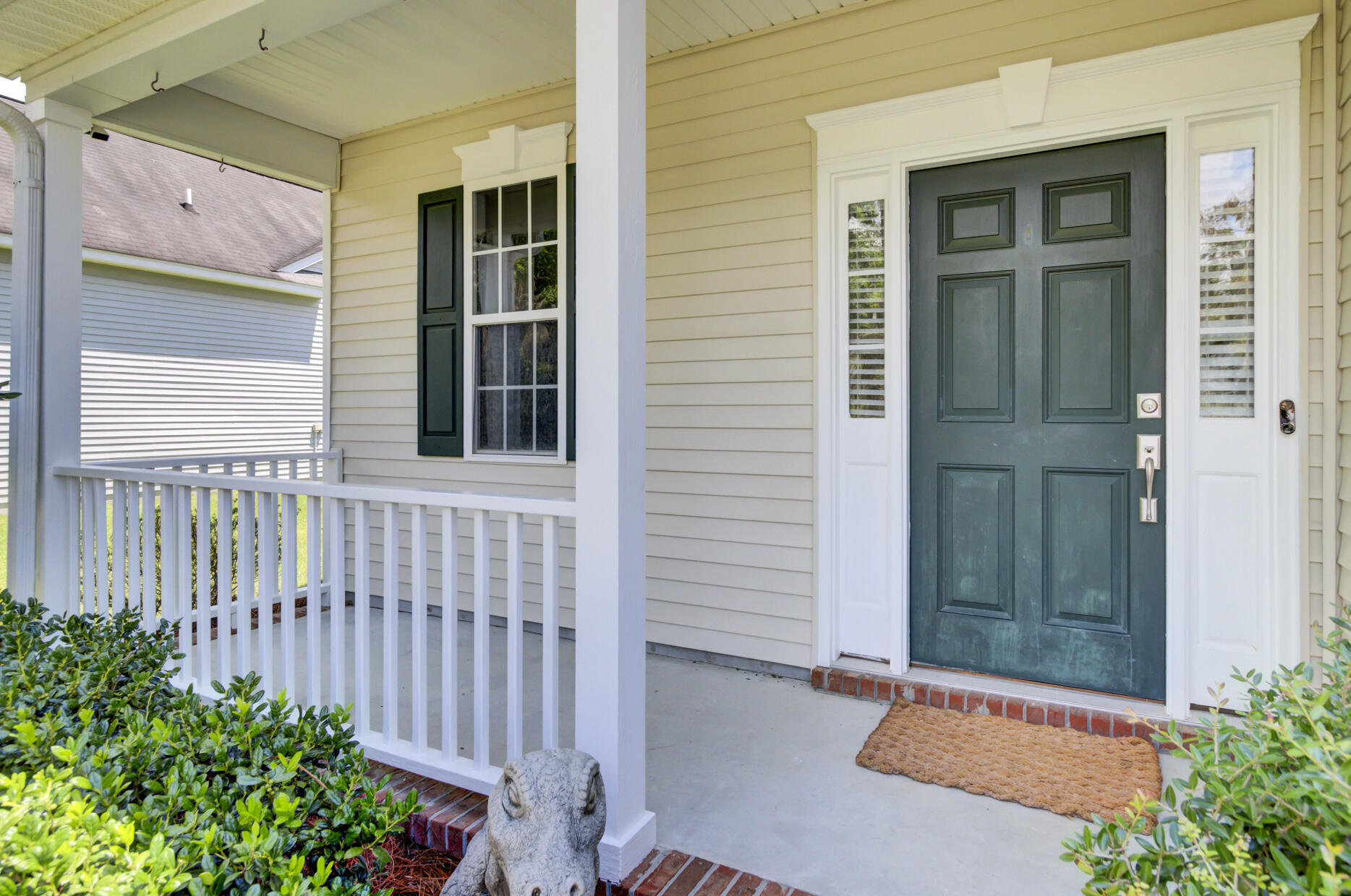 Property Photo: 171 Cabrill Drive SC 29414