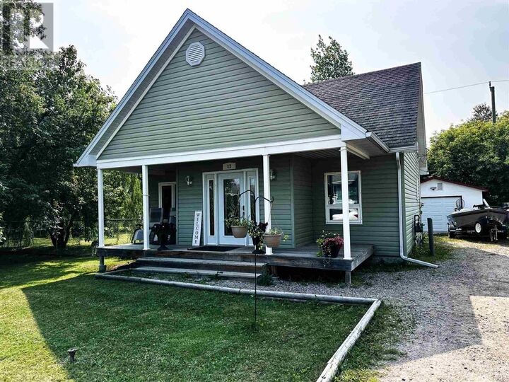 13 Fourth St  Balmertown ON P0V 1C0 photo
