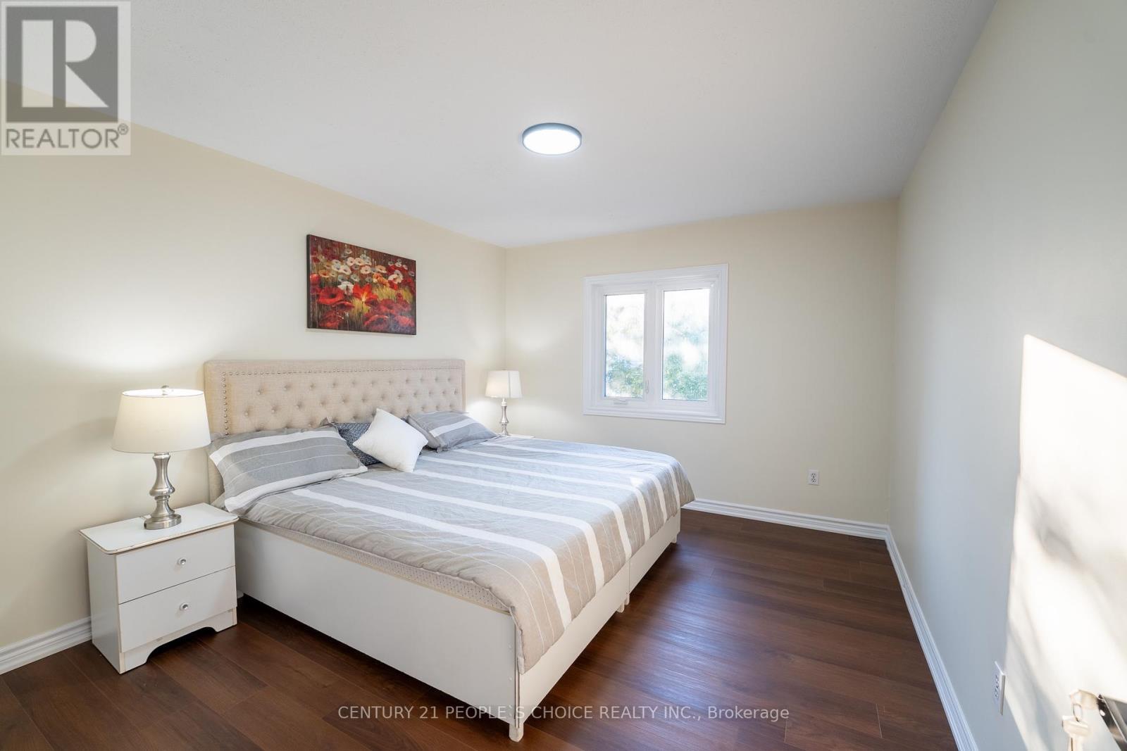 Property Photo: 6 Poppy Bloom Avenue ON L6R 1S5