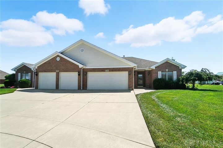 Property Photo: 1482 Lantern Lane OH 45373