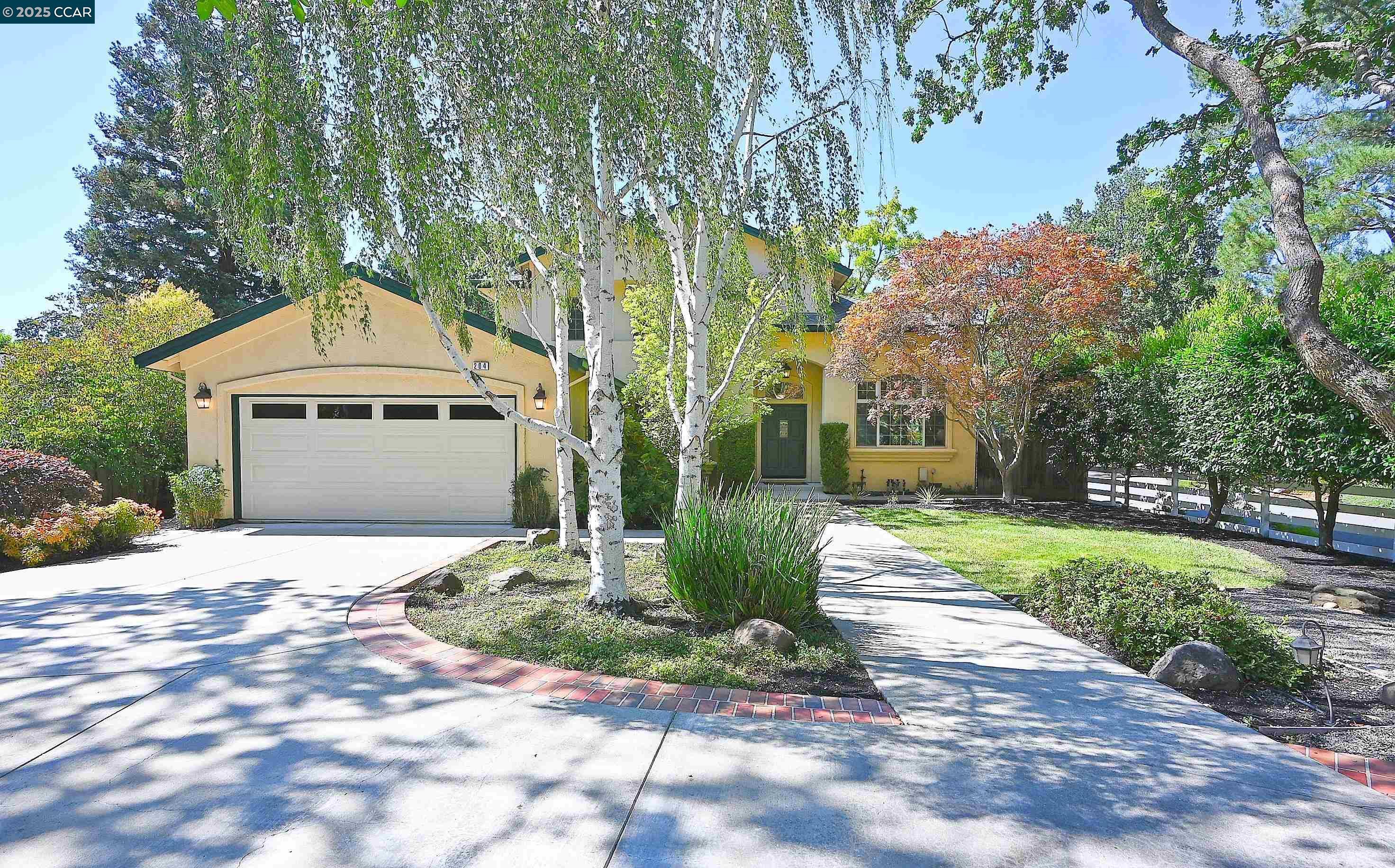 Property Photo:  204 Sequoia Avenue  CA 94595 