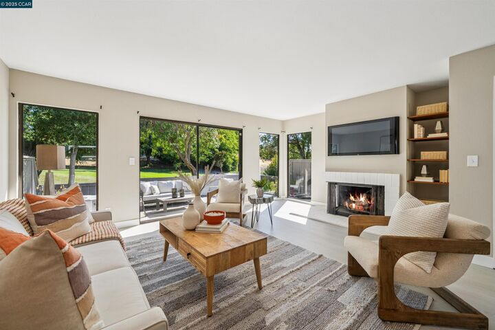 Property Photo:  2181 Myrtle Beach Ln  CA 94526 