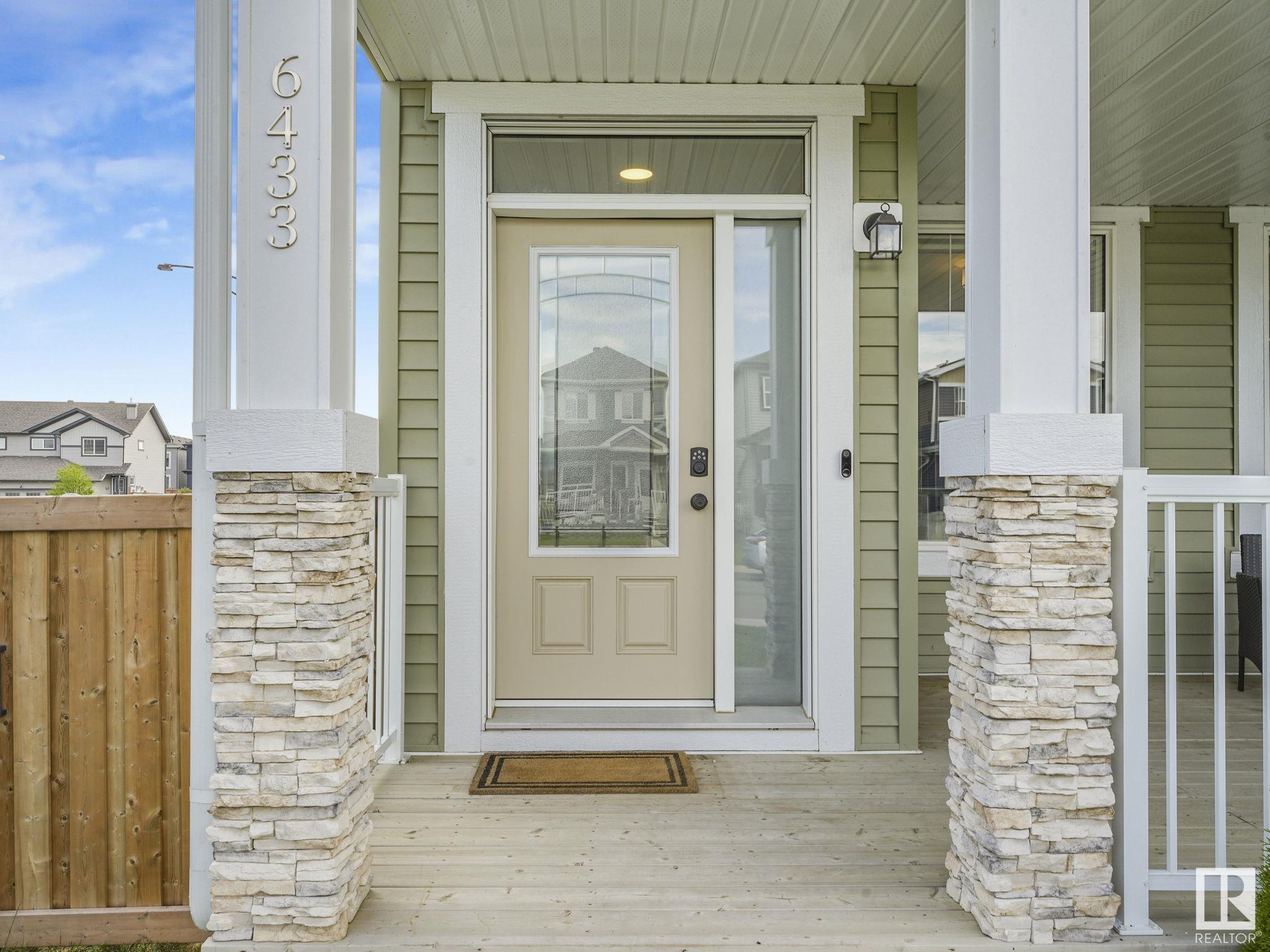 Property Photo:  6433 177A Avenue NW  AB T5Y 3X4 