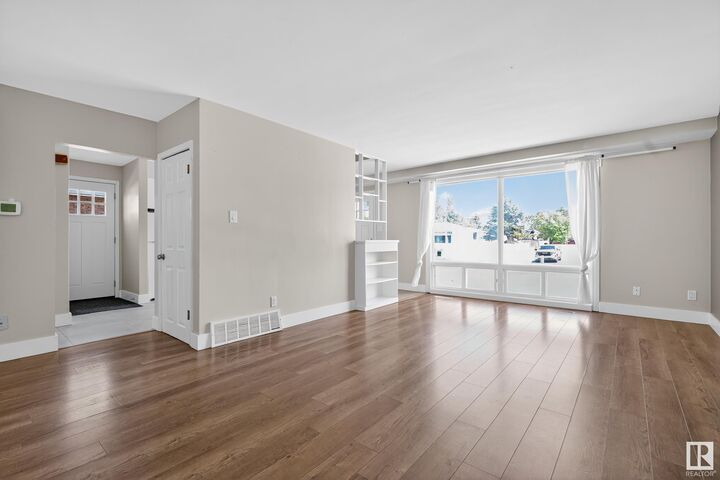 Property Photo:  12804 & 12806 91 Street NW  AB T5E 3P3 