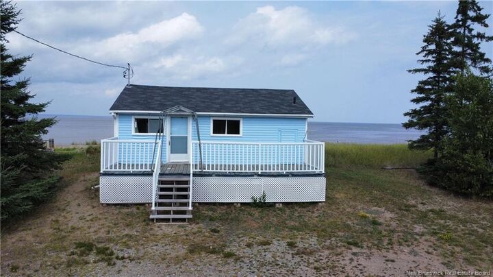 345 Bayshore Drive  Bathurst NB E2A 6A5 photo