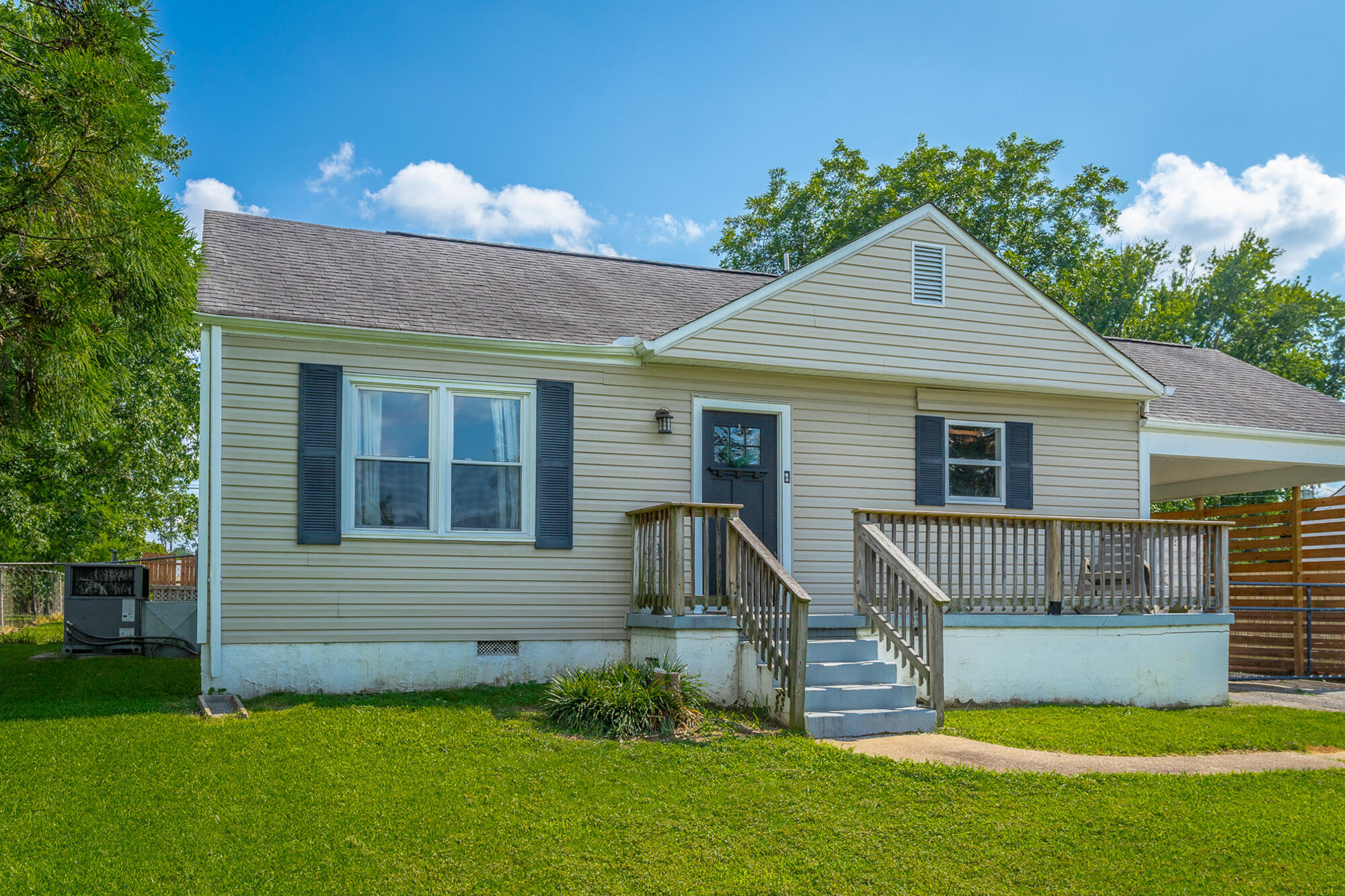 Property Photo: 6624 Hilton Drive TN 37412