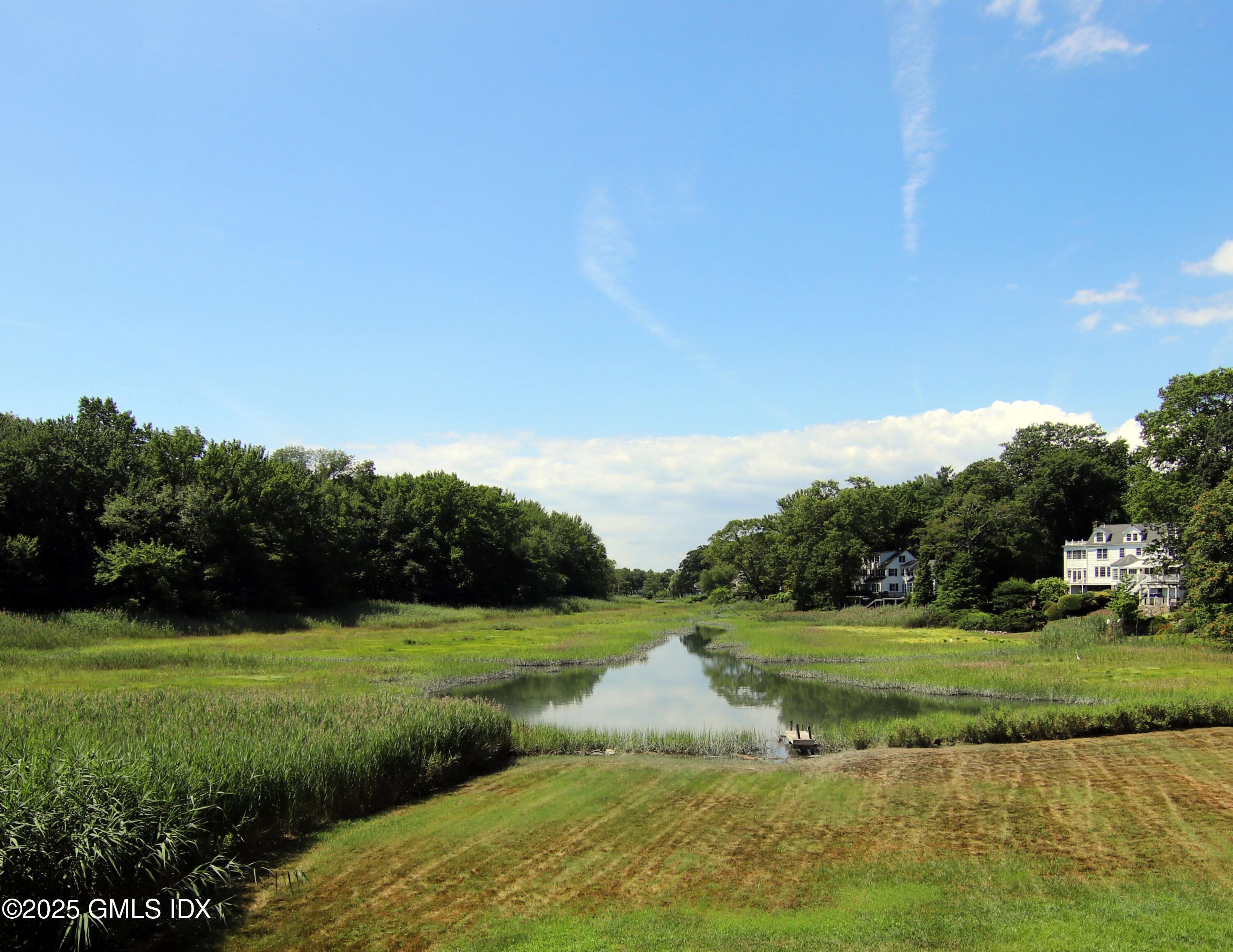 Property Photo: 420 Davis Avenue CT 06830