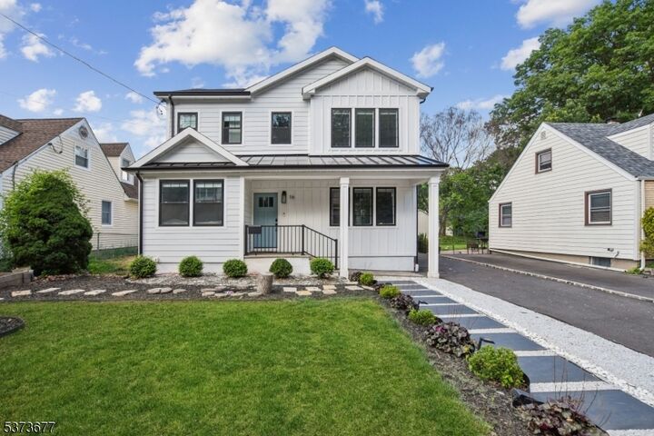 16 Edison Dr  Summit City NJ 07901 photo
