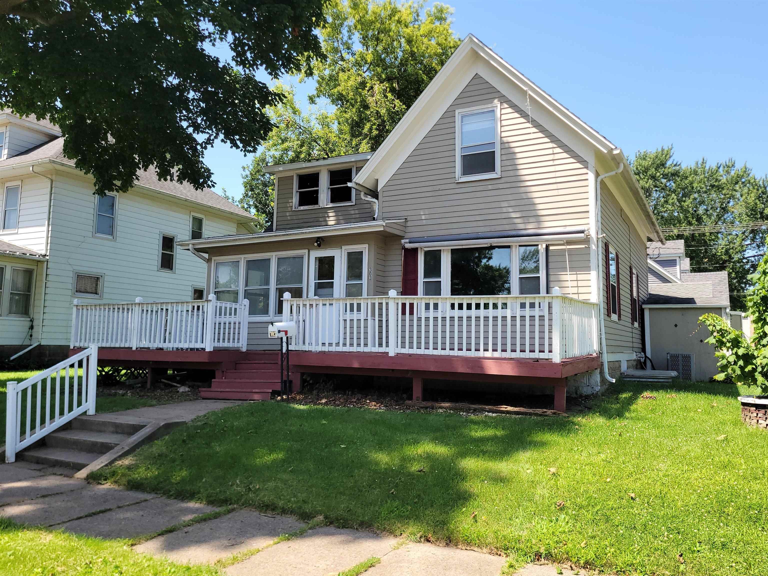 303 Walnut Street  Cedar Falls IA 50613 photo