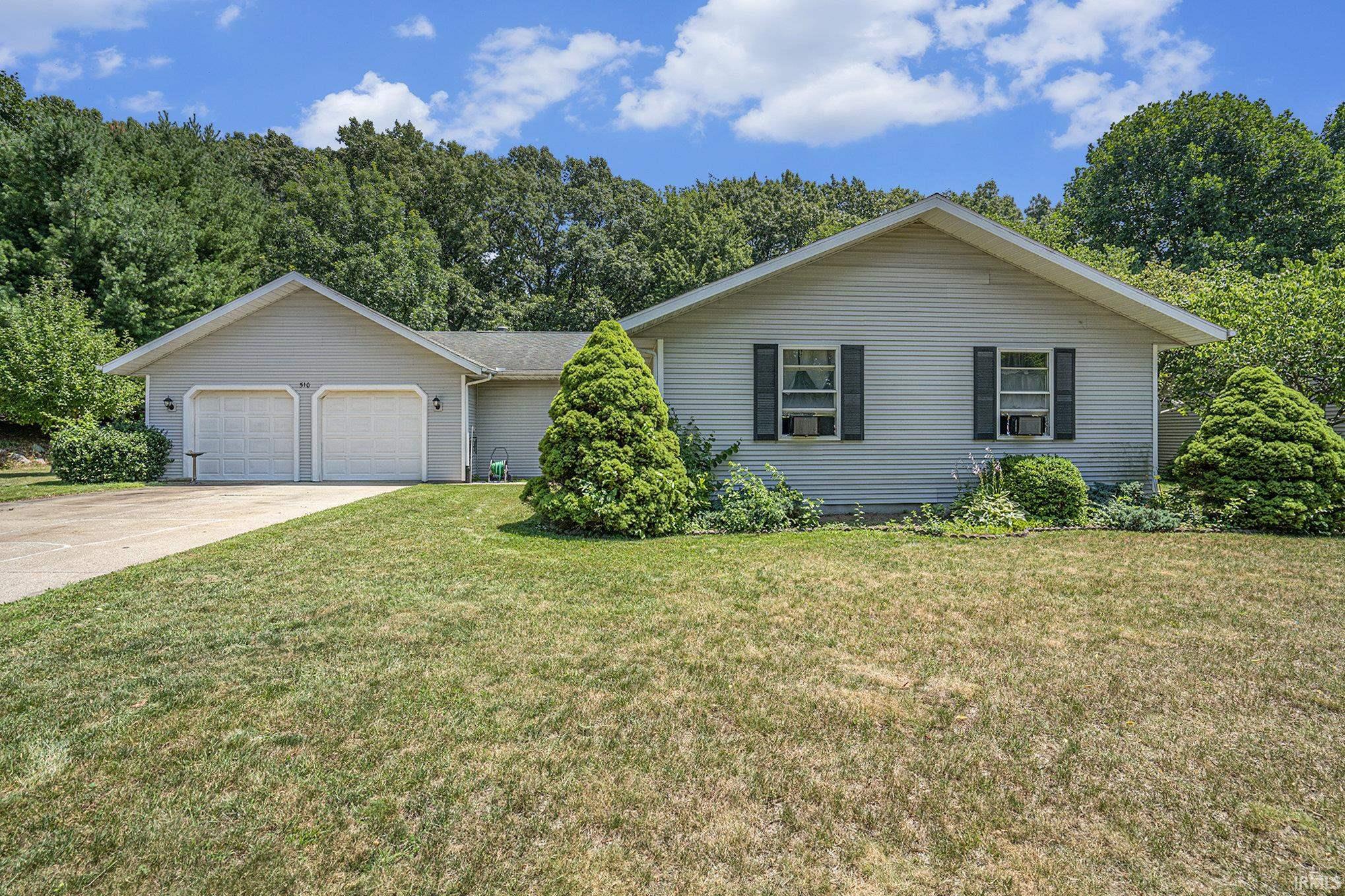 510 Redbud Lane  Middlebury IN 46540 photo