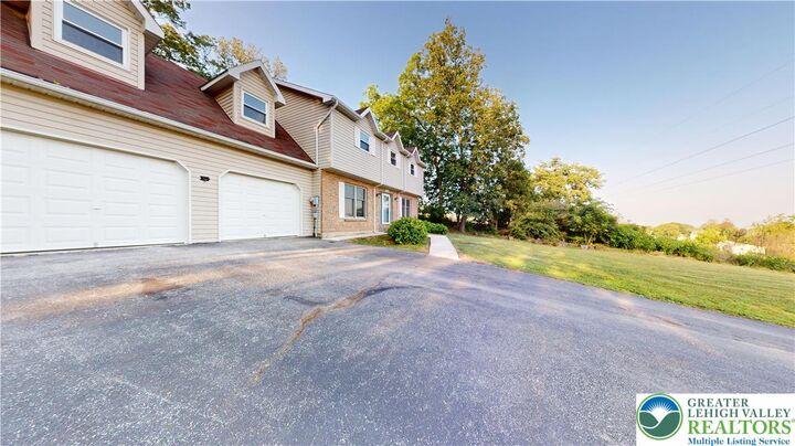 Property Photo:  3063 Old Post Road  PA 18080 