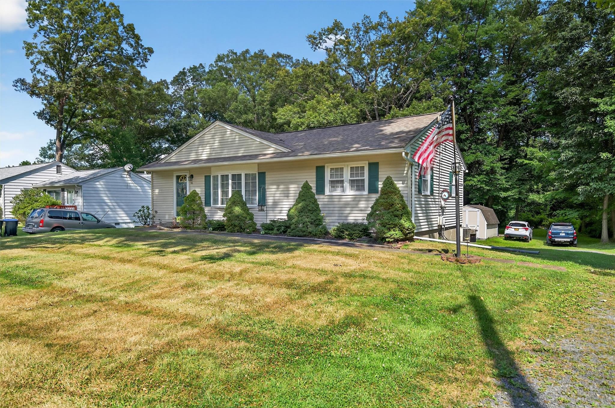Property Photo:  86 Westwood Drive  NY 12550 