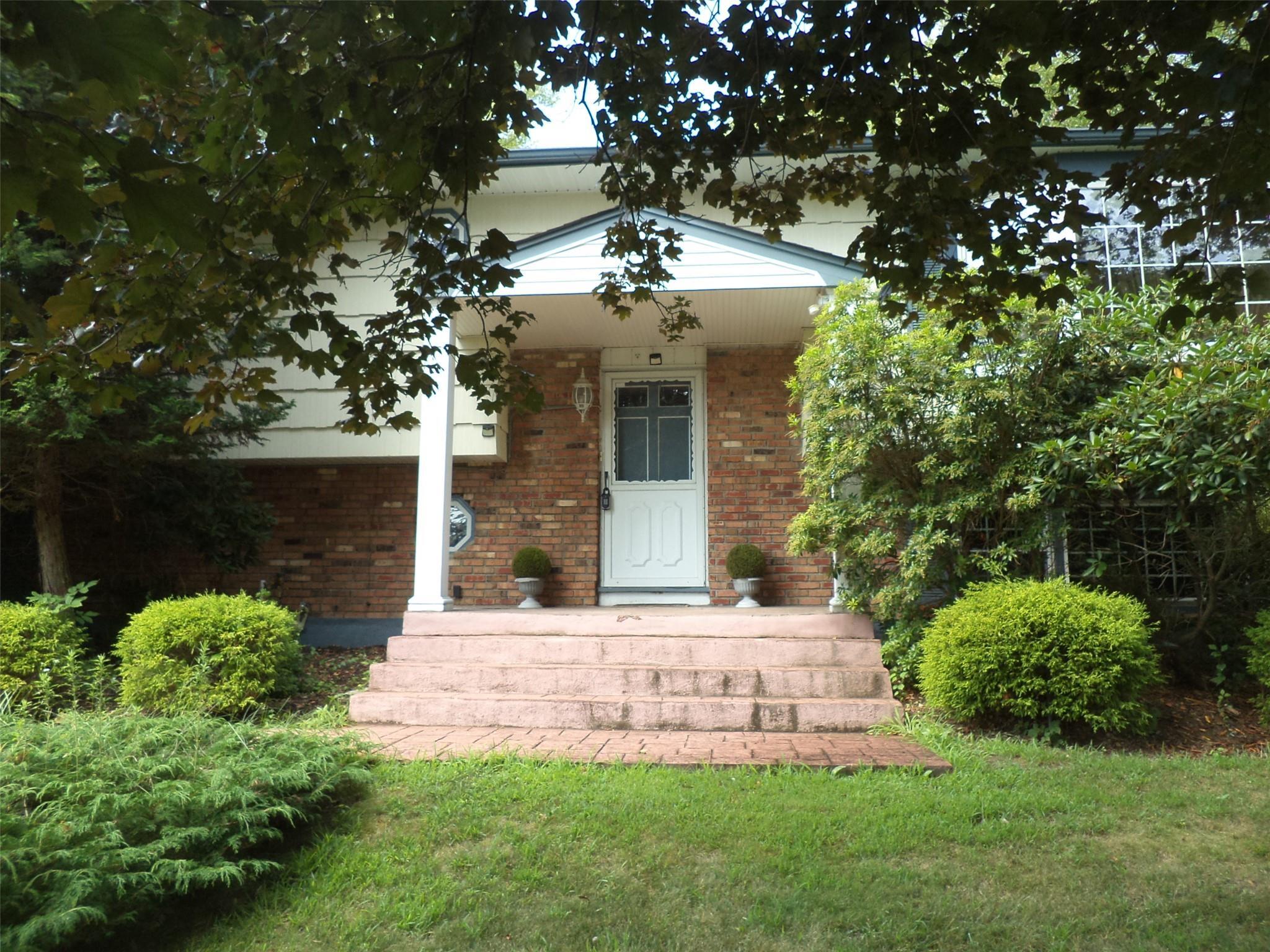 Property Photo: 18 Briarwood Avenue NY 10950
