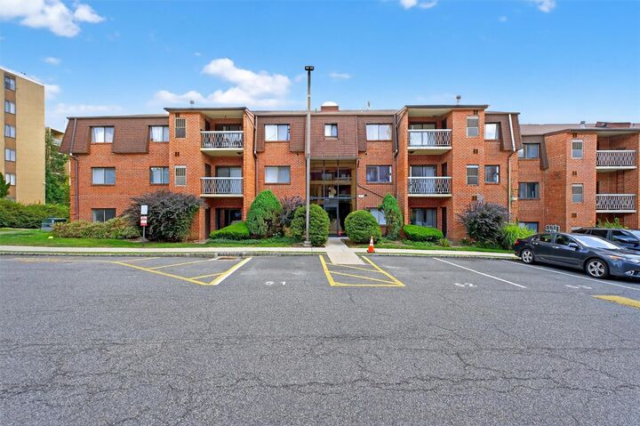 513 Kennedy Drive  Spring Valley NY 10977 photo