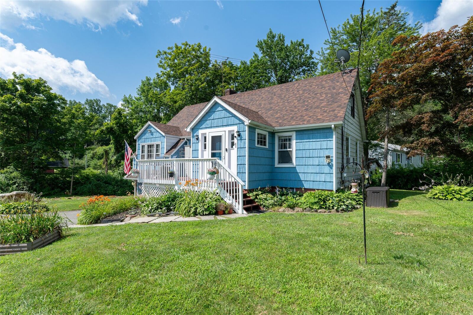 Property Photo: 1 Shady Lane NY 10541