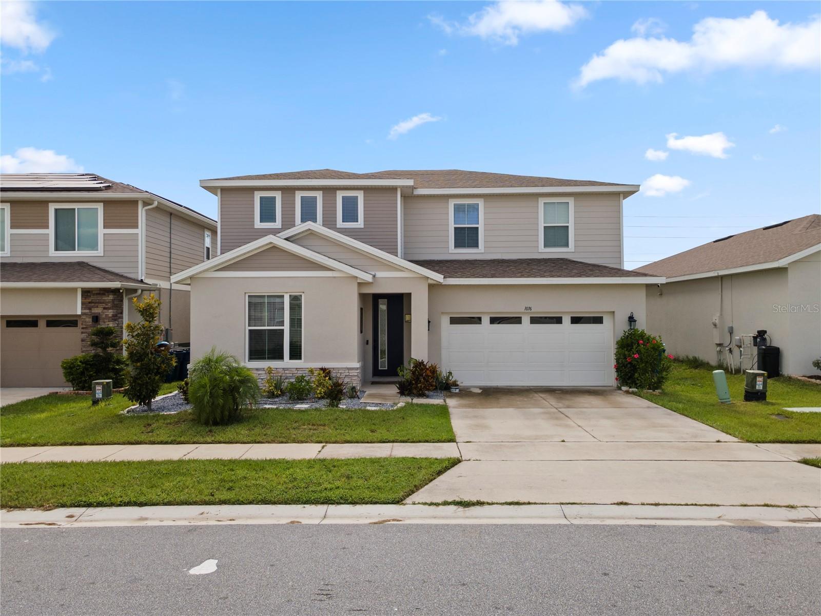 1076 Sugarwood Street  Davenport FL 33837 photo