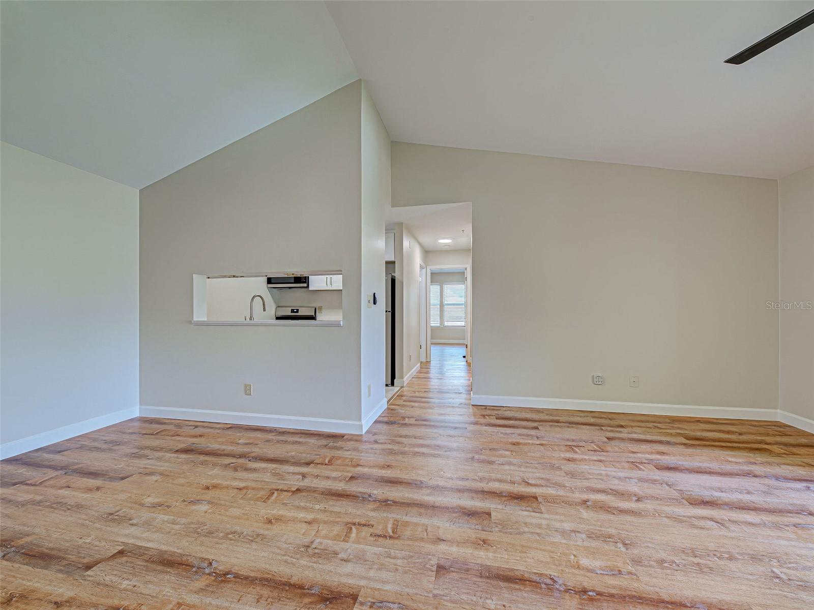 Property Photo:  4008 Crockers Lake Boulevard 22  FL 34238 