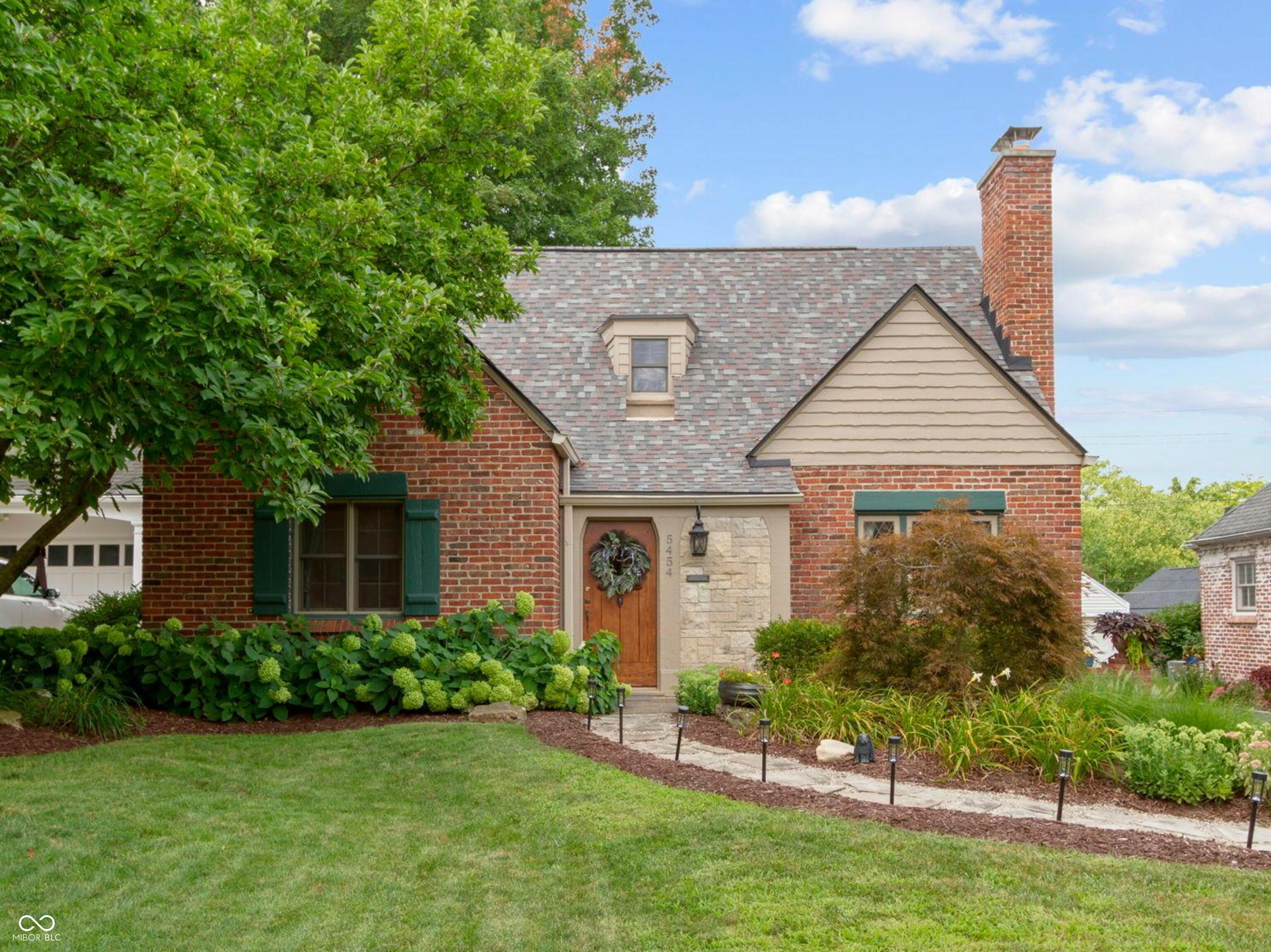 Property Photo: 5454 N Illinois Street IN 46208