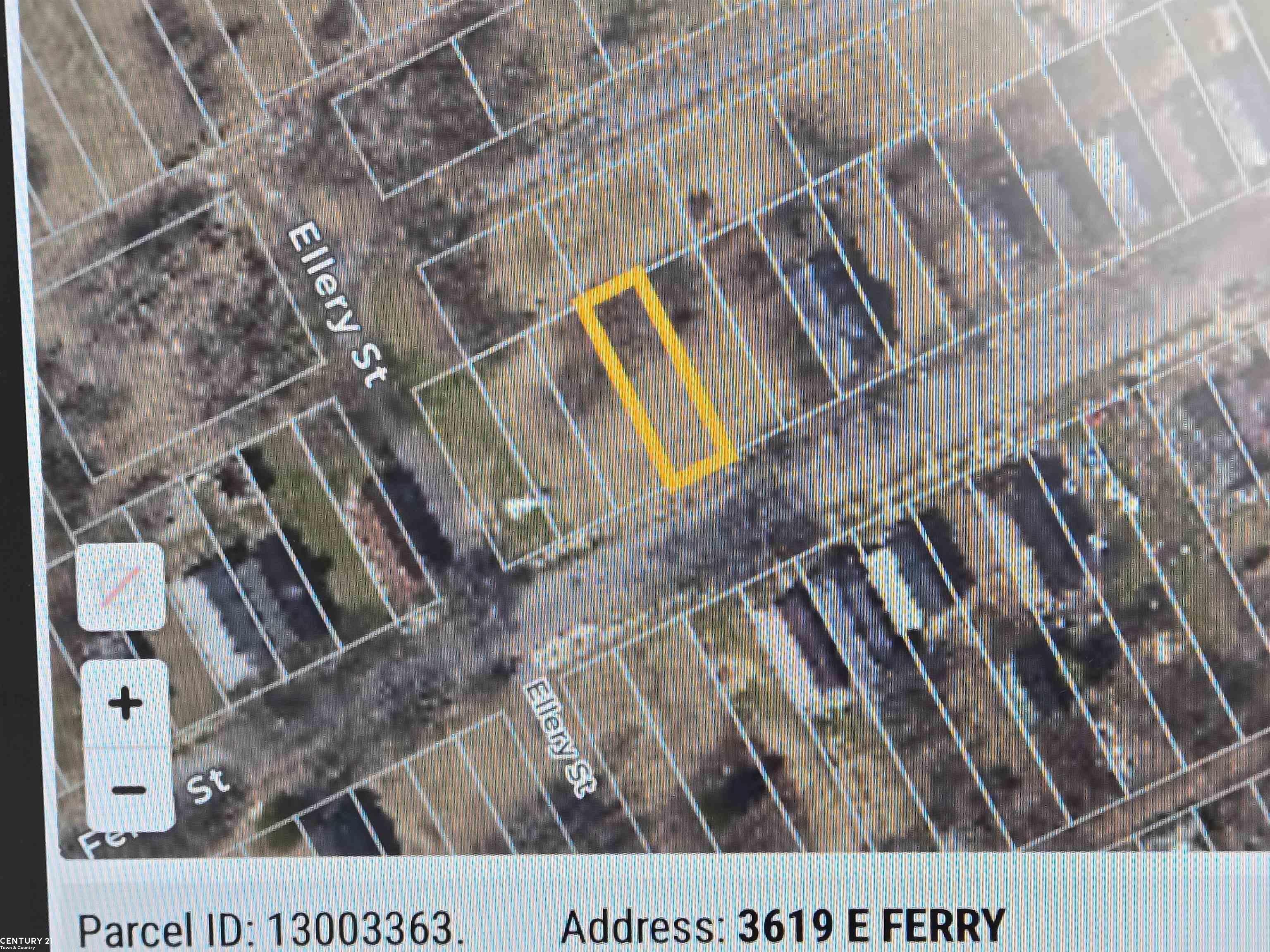 Property Photo: 3619 E Ferry Street MI 48211