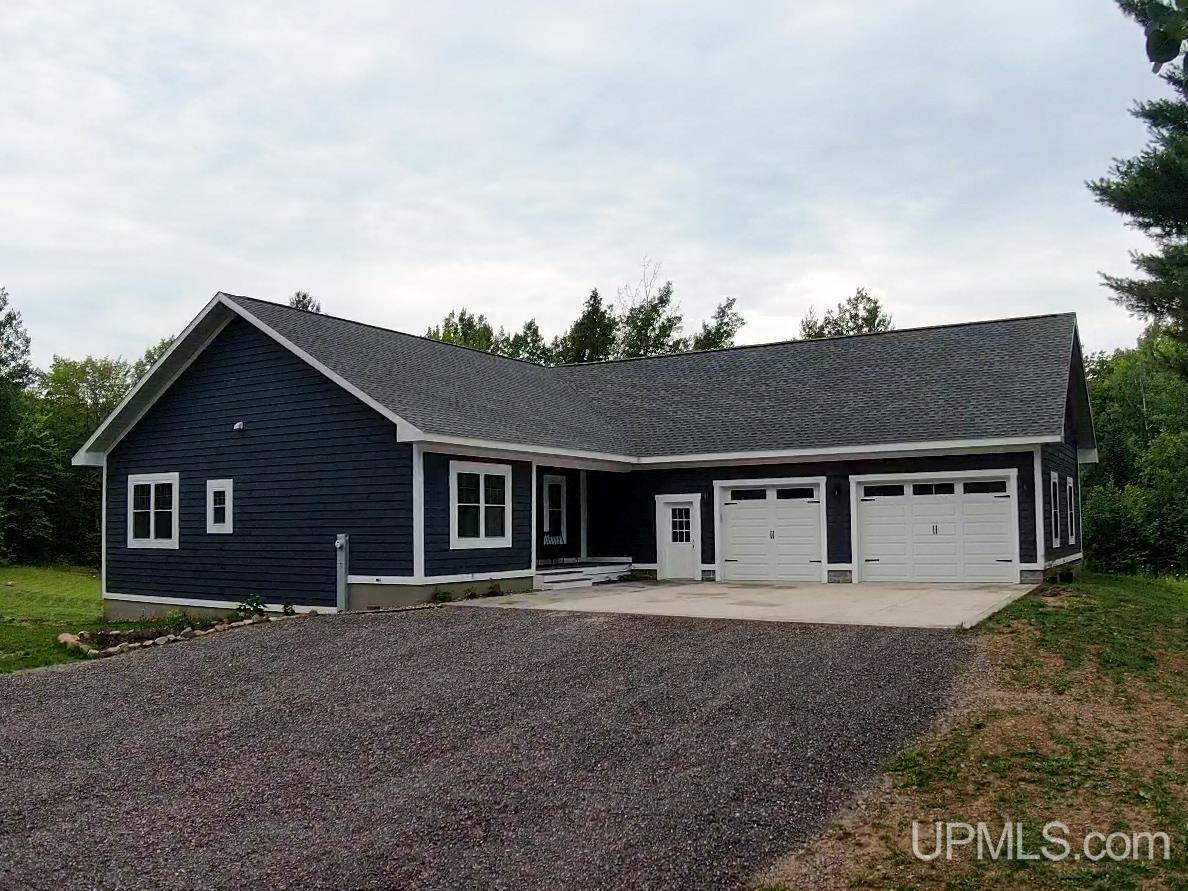 52923 Lake Annie Road  Hancock MI 49930 photo