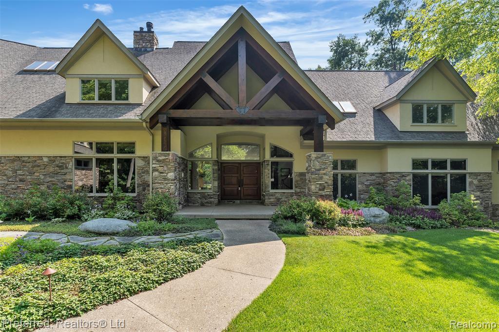 12196 Woodline Drive  Fenton MI 48430 3514 photo