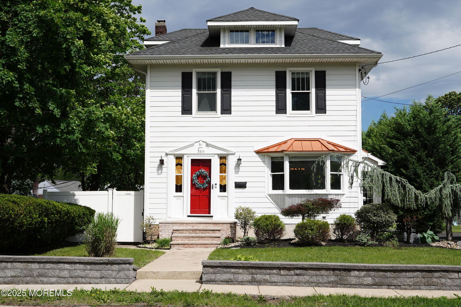 Property Photo: 369 N Main Street NJ 08850