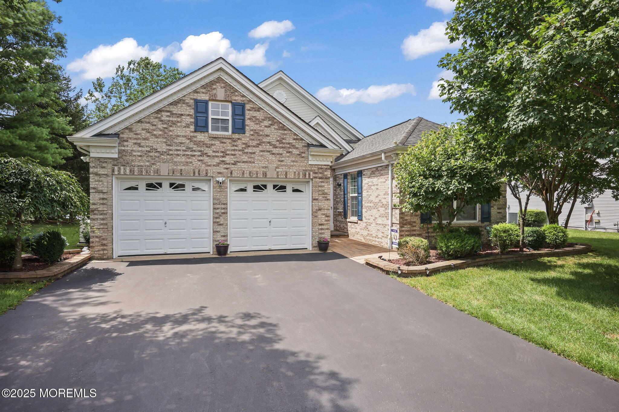 Property Photo:  15 Nottingham Way  NJ 08527 
