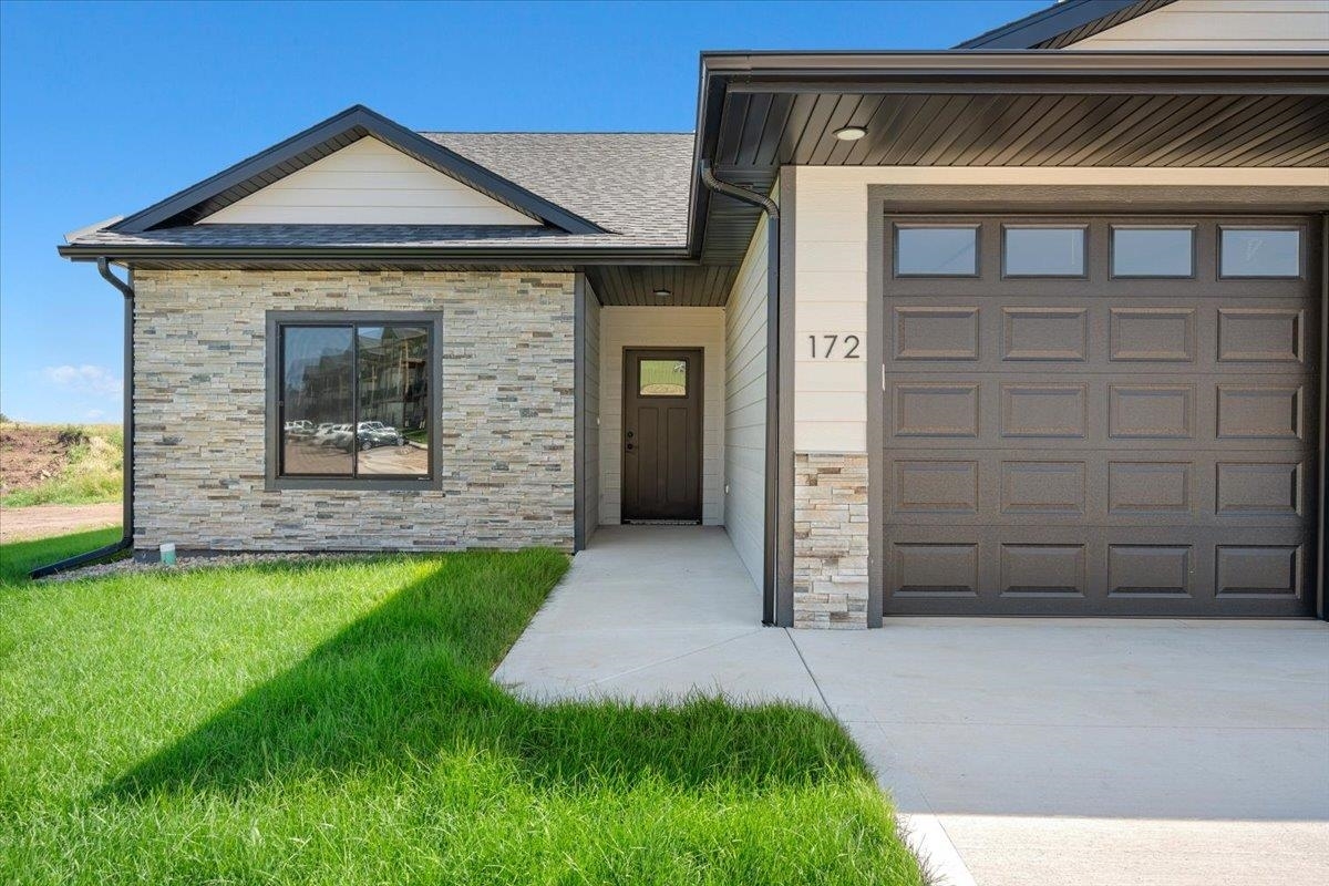 172 Bella Rose Drive  Spearfish SD 57783 photo