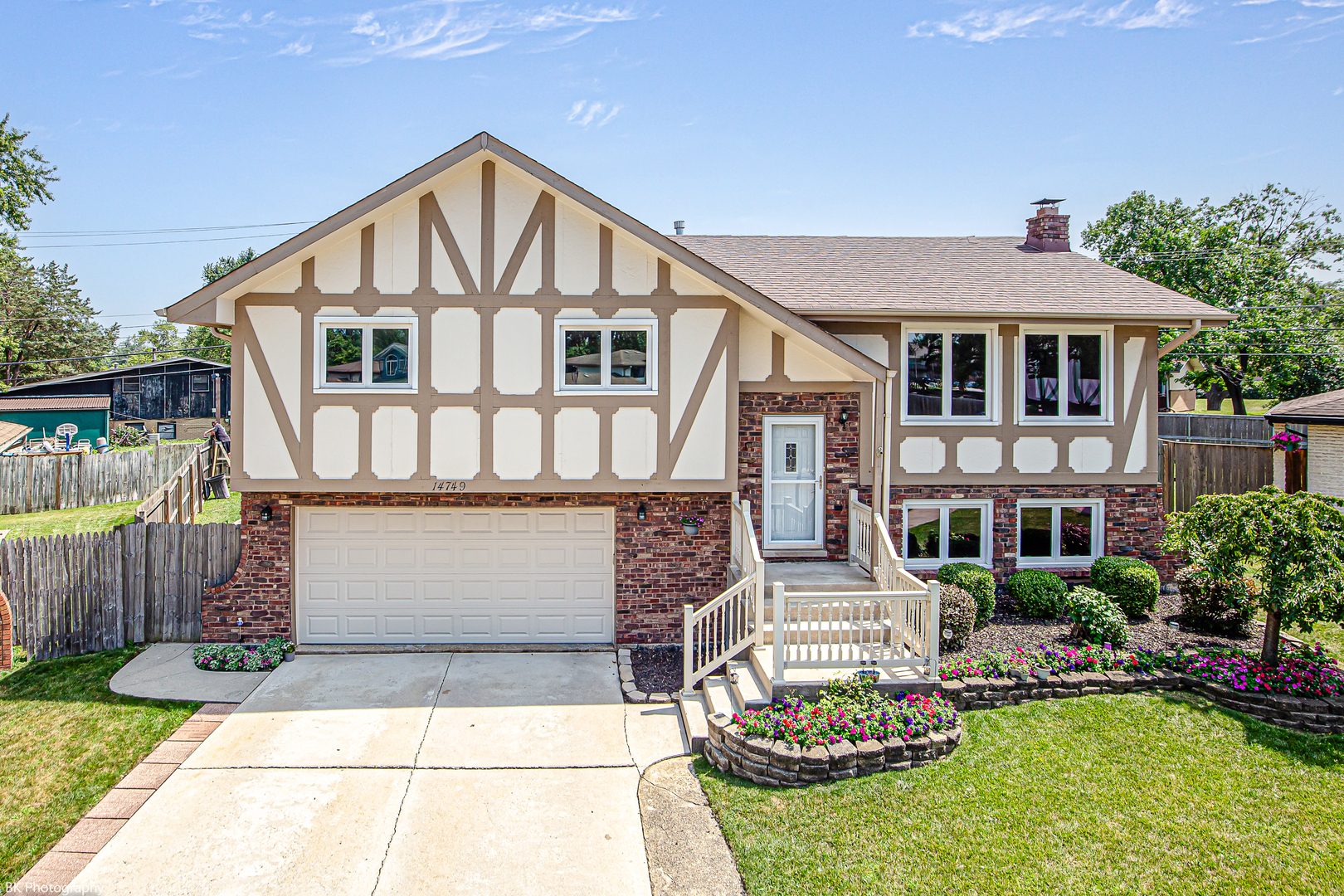 Property Photo: 14749 Sunset Court IL 60452