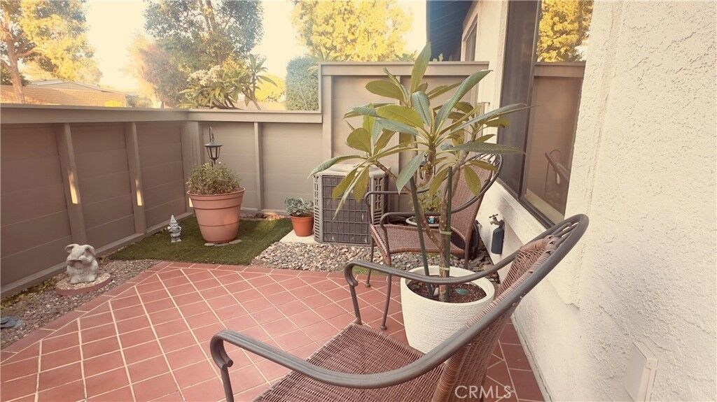 Property Photo: 1302 N Mako Lane 2 CA 92801