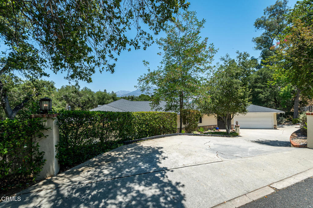 Property Photo: 563 Highland Drive CA 91011
