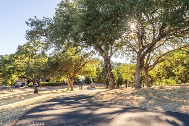 Property Photo:  7025 San Gabriel Road  CA 93422 
