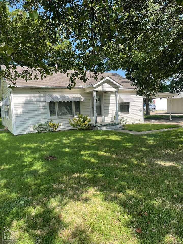 Property Photo: 109 S 22nd Avenue AR 72450
