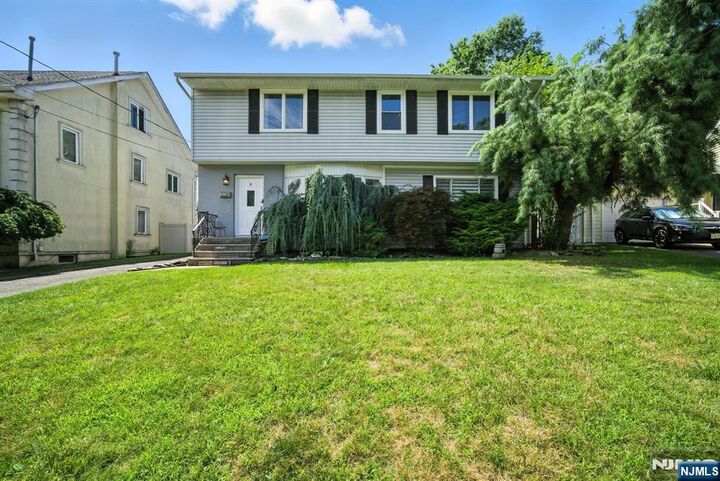 Property Photo: 36 Alyson Place NJ 07003