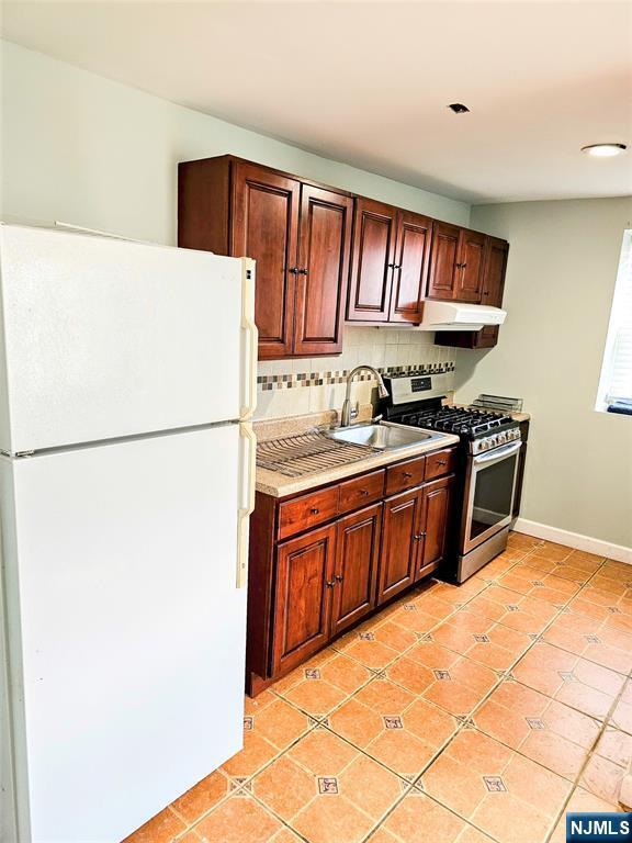 Property Photo:  251 Copeland Avenue 1st Floor  NJ 07071 