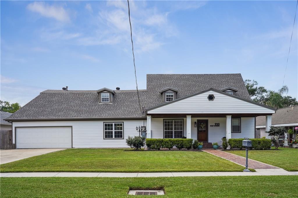 Property Photo:  910 Oak Avenue  LA 70123 