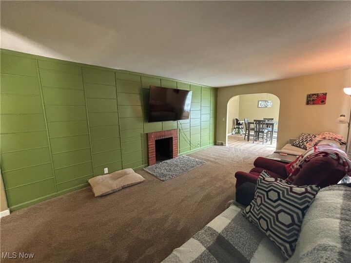 Property Photo: 2655 E Ridgewood Circle OH 43701