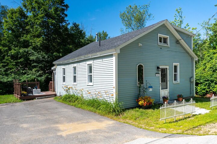 Property Photo:  249 Horse Corner Road  NH 03258 