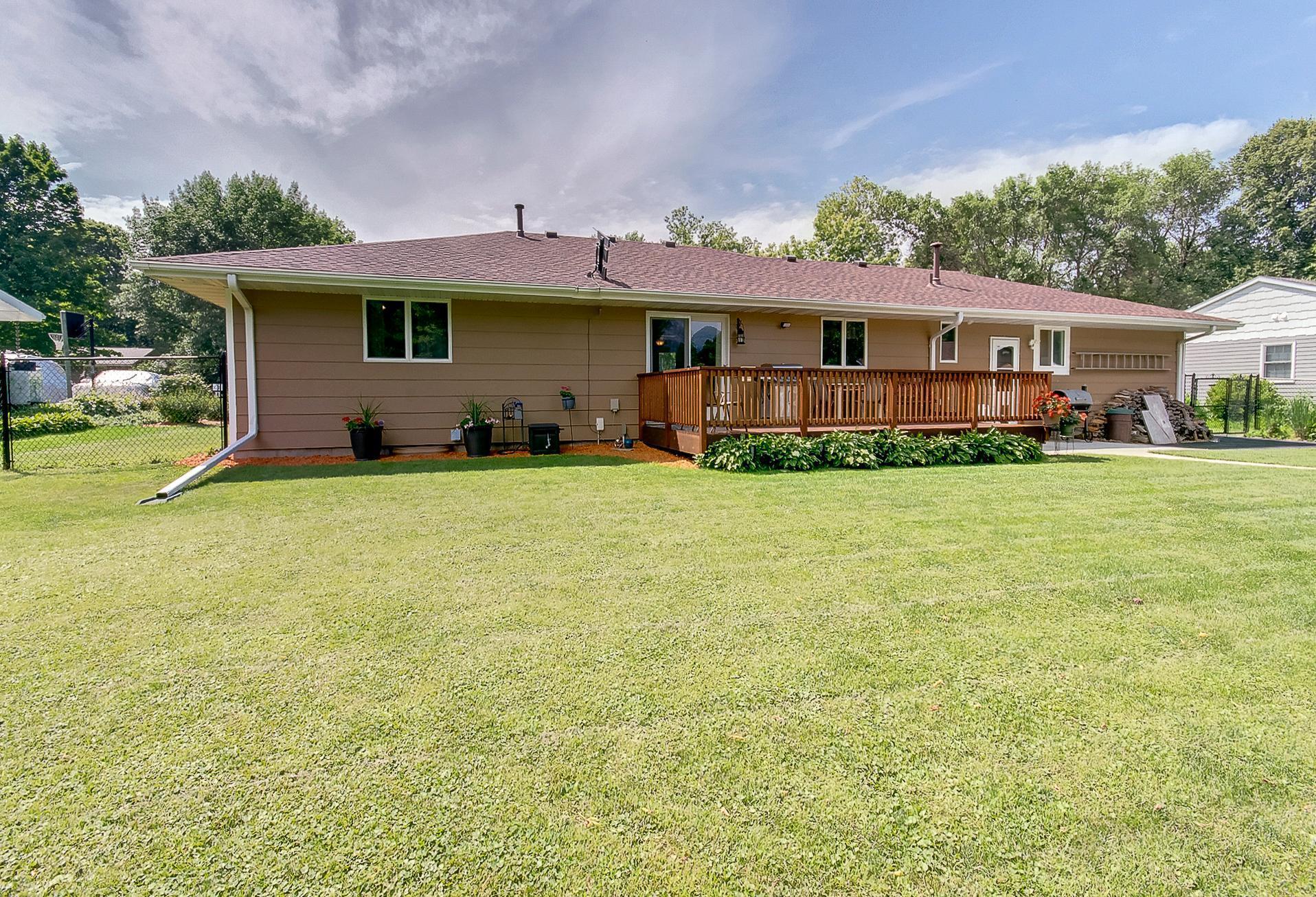 Property Photo: 1011 Maple Street S MN 55057