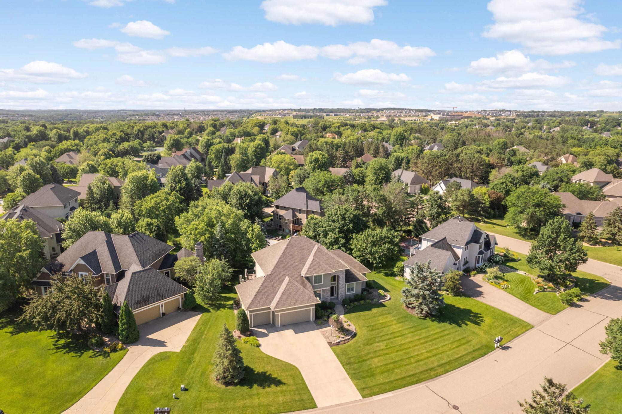 Property Photo:  8918 Springwood Drive  MN 55125 
